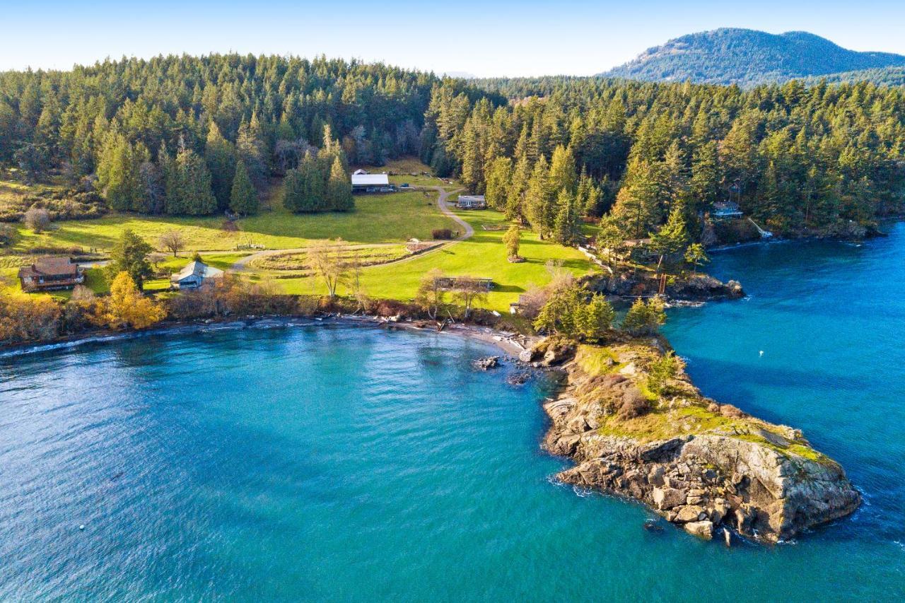 Obstruction Pass Cottage Olga Exterior foto